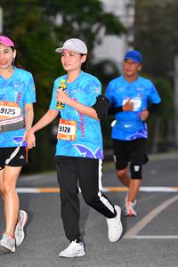 BIB: 9125, 9128
                            <button type="button" onclick="openModal(3122921)" class="btn btn-primary btn-sm float-right btn-popup" data-toggle="modal" data-target=".modal-high-quality">
                        <i class="fas fa-shopping-cart"></i> Add to Cart
                    </button>
                                            <button type="button" onclick="isThisMe(3122921, true)" class="btn btn-success btn-sm float-right btn-popup btn-isme hidden" data-toggle="tooltip" data-placement="bottom" title="นี่คือรูปของคุณใช่ไหม คลิกที่นี่เพื่อเอาเข้าอัลบั้ม">
                        <i class="fas fa-plus"></i> Add to album
                    </button>
                    <button type="button" onclick="isThisMe(3122921, false)" class="btn btn-warning btn-sm float-right btn-popup btn-isnotme hidden">
                        <i class="fas fa-ban"></i> Remove from album
                    </button>