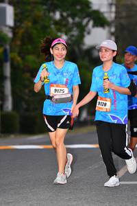 BIB: 9125, 9128
                            <button type="button" onclick="openModal(3122770)" class="btn btn-primary btn-sm float-right btn-popup" data-toggle="modal" data-target=".modal-high-quality">
                        <i class="fas fa-shopping-cart"></i> Add to Cart
                    </button>
                                            <button type="button" onclick="isThisMe(3122770, true)" class="btn btn-success btn-sm float-right btn-popup btn-isme hidden" data-toggle="tooltip" data-placement="bottom" title="นี่คือรูปของคุณใช่ไหม คลิกที่นี่เพื่อเอาเข้าอัลบั้ม">
                        <i class="fas fa-plus"></i> Add to album
                    </button>
                    <button type="button" onclick="isThisMe(3122770, false)" class="btn btn-warning btn-sm float-right btn-popup btn-isnotme hidden">
                        <i class="fas fa-ban"></i> Remove from album
                    </button>