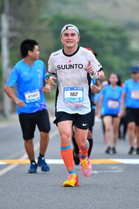 BIB: 6560, 102
                            <button type="button" onclick="openModal(3095108)" class="btn btn-primary btn-sm float-right btn-popup" data-toggle="modal" data-target=".modal-high-quality">
                        <i class="fas fa-shopping-cart"></i> Add to Cart
                    </button>
                                            <button type="button" onclick="isThisMe(3095108, true)" class="btn btn-success btn-sm float-right btn-popup btn-isme hidden" data-toggle="tooltip" data-placement="bottom" title="นี่คือรูปของคุณใช่ไหม คลิกที่นี่เพื่อเอาเข้าอัลบั้ม">
                        <i class="fas fa-plus"></i> Add to album
                    </button>
                    <button type="button" onclick="isThisMe(3095108, false)" class="btn btn-warning btn-sm float-right btn-popup btn-isnotme hidden">
                        <i class="fas fa-ban"></i> Remove from album
                    </button>