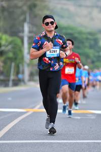 BIB: 6261
                            <button type="button" onclick="openModal(3091807)" class="btn btn-primary btn-sm float-right btn-popup" data-toggle="modal" data-target=".modal-high-quality">
                        <i class="fas fa-shopping-cart"></i> Add to Cart
                    </button>
                                            <button type="button" onclick="isThisMe(3091807, true)" class="btn btn-success btn-sm float-right btn-popup btn-isme hidden" data-toggle="tooltip" data-placement="bottom" title="นี่คือรูปของคุณใช่ไหม คลิกที่นี่เพื่อเอาเข้าอัลบั้ม">
                        <i class="fas fa-plus"></i> Add to album
                    </button>
                    <button type="button" onclick="isThisMe(3091807, false)" class="btn btn-warning btn-sm float-right btn-popup btn-isnotme hidden">
                        <i class="fas fa-ban"></i> Remove from album
                    </button>