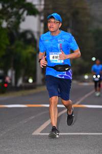 BIB: 616
                            <button type="button" onclick="openModal(3126323)" class="btn btn-primary btn-sm float-right btn-popup" data-toggle="modal" data-target=".modal-high-quality">
                        <i class="fas fa-shopping-cart"></i> Add to Cart
                    </button>
                                            <button type="button" onclick="isThisMe(3126323, true)" class="btn btn-success btn-sm float-right btn-popup btn-isme hidden" data-toggle="tooltip" data-placement="bottom" title="นี่คือรูปของคุณใช่ไหม คลิกที่นี่เพื่อเอาเข้าอัลบั้ม">
                        <i class="fas fa-plus"></i> Add to album
                    </button>
                    <button type="button" onclick="isThisMe(3126323, false)" class="btn btn-warning btn-sm float-right btn-popup btn-isnotme hidden">
                        <i class="fas fa-ban"></i> Remove from album
                    </button>