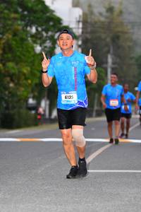 BIB: 6135
                            <button type="button" onclick="openModal(3116387)" class="btn btn-primary btn-sm float-right btn-popup" data-toggle="modal" data-target=".modal-high-quality">
                        <i class="fas fa-shopping-cart"></i> Add to Cart
                    </button>
                                            <button type="button" onclick="isThisMe(3116387, true)" class="btn btn-success btn-sm float-right btn-popup btn-isme hidden" data-toggle="tooltip" data-placement="bottom" title="นี่คือรูปของคุณใช่ไหม คลิกที่นี่เพื่อเอาเข้าอัลบั้ม">
                        <i class="fas fa-plus"></i> Add to album
                    </button>
                    <button type="button" onclick="isThisMe(3116387, false)" class="btn btn-warning btn-sm float-right btn-popup btn-isnotme hidden">
                        <i class="fas fa-ban"></i> Remove from album
                    </button>