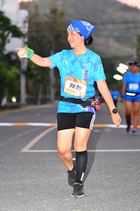 BIB: 9699
                            <button type="button" onclick="openModal(3125617)" class="btn btn-primary btn-sm float-right btn-popup" data-toggle="modal" data-target=".modal-high-quality">
                        <i class="fas fa-shopping-cart"></i> Add to Cart
                    </button>
                                            <button type="button" onclick="isThisMe(3125617, true)" class="btn btn-success btn-sm float-right btn-popup btn-isme hidden" data-toggle="tooltip" data-placement="bottom" title="นี่คือรูปของคุณใช่ไหม คลิกที่นี่เพื่อเอาเข้าอัลบั้ม">
                        <i class="fas fa-plus"></i> Add to album
                    </button>
                    <button type="button" onclick="isThisMe(3125617, false)" class="btn btn-warning btn-sm float-right btn-popup btn-isnotme hidden">
                        <i class="fas fa-ban"></i> Remove from album
                    </button>