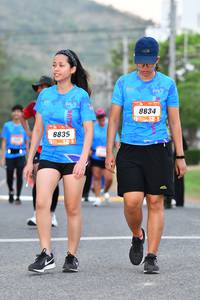 BIB: 8834, 8835
                            <button type="button" onclick="openModal(3095486)" class="btn btn-primary btn-sm float-right btn-popup" data-toggle="modal" data-target=".modal-high-quality">
                        <i class="fas fa-shopping-cart"></i> Add to Cart
                    </button>
                                            <button type="button" onclick="isThisMe(3095486, true)" class="btn btn-success btn-sm float-right btn-popup btn-isme hidden" data-toggle="tooltip" data-placement="bottom" title="นี่คือรูปของคุณใช่ไหม คลิกที่นี่เพื่อเอาเข้าอัลบั้ม">
                        <i class="fas fa-plus"></i> Add to album
                    </button>
                    <button type="button" onclick="isThisMe(3095486, false)" class="btn btn-warning btn-sm float-right btn-popup btn-isnotme hidden">
                        <i class="fas fa-ban"></i> Remove from album
                    </button>