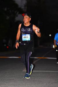 BIB: 6925
                            <button type="button" onclick="openModal(3097665)" class="btn btn-primary btn-sm float-right btn-popup" data-toggle="modal" data-target=".modal-high-quality">
                        <i class="fas fa-shopping-cart"></i> Add to Cart
                    </button>
                                            <button type="button" onclick="isThisMe(3097665, true)" class="btn btn-success btn-sm float-right btn-popup btn-isme hidden" data-toggle="tooltip" data-placement="bottom" title="นี่คือรูปของคุณใช่ไหม คลิกที่นี่เพื่อเอาเข้าอัลบั้ม">
                        <i class="fas fa-plus"></i> Add to album
                    </button>
                    <button type="button" onclick="isThisMe(3097665, false)" class="btn btn-warning btn-sm float-right btn-popup btn-isnotme hidden">
                        <i class="fas fa-ban"></i> Remove from album
                    </button>