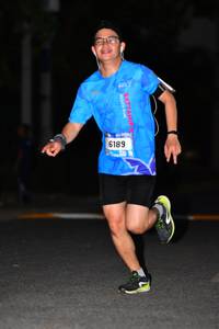 BIB: 6189
                            <button type="button" onclick="openModal(3103584)" class="btn btn-primary btn-sm float-right btn-popup" data-toggle="modal" data-target=".modal-high-quality">
                        <i class="fas fa-shopping-cart"></i> Add to Cart
                    </button>
                                            <button type="button" onclick="isThisMe(3103584, true)" class="btn btn-success btn-sm float-right btn-popup btn-isme hidden" data-toggle="tooltip" data-placement="bottom" title="นี่คือรูปของคุณใช่ไหม คลิกที่นี่เพื่อเอาเข้าอัลบั้ม">
                        <i class="fas fa-plus"></i> Add to album
                    </button>
                    <button type="button" onclick="isThisMe(3103584, false)" class="btn btn-warning btn-sm float-right btn-popup btn-isnotme hidden">
                        <i class="fas fa-ban"></i> Remove from album
                    </button>