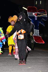 BIB: 922
                            <button type="button" onclick="openModal(3109711)" class="btn btn-primary btn-sm float-right btn-popup" data-toggle="modal" data-target=".modal-high-quality">
                        <i class="fas fa-shopping-cart"></i> Add to Cart
                    </button>
                                            <button type="button" onclick="isThisMe(3109711, true)" class="btn btn-success btn-sm float-right btn-popup btn-isme hidden" data-toggle="tooltip" data-placement="bottom" title="นี่คือรูปของคุณใช่ไหม คลิกที่นี่เพื่อเอาเข้าอัลบั้ม">
                        <i class="fas fa-plus"></i> Add to album
                    </button>
                    <button type="button" onclick="isThisMe(3109711, false)" class="btn btn-warning btn-sm float-right btn-popup btn-isnotme hidden">
                        <i class="fas fa-ban"></i> Remove from album
                    </button>