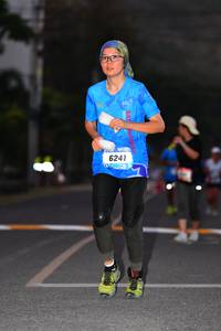 BIB: 6241
                            <button type="button" onclick="openModal(3092037)" class="btn btn-primary btn-sm float-right btn-popup" data-toggle="modal" data-target=".modal-high-quality">
                        <i class="fas fa-shopping-cart"></i> Add to Cart
                    </button>
                                            <button type="button" onclick="isThisMe(3092037, true)" class="btn btn-success btn-sm float-right btn-popup btn-isme hidden" data-toggle="tooltip" data-placement="bottom" title="นี่คือรูปของคุณใช่ไหม คลิกที่นี่เพื่อเอาเข้าอัลบั้ม">
                        <i class="fas fa-plus"></i> Add to album
                    </button>
                    <button type="button" onclick="isThisMe(3092037, false)" class="btn btn-warning btn-sm float-right btn-popup btn-isnotme hidden">
                        <i class="fas fa-ban"></i> Remove from album
                    </button>