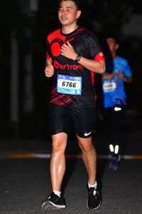 BIB: 6766
                            <button type="button" onclick="openModal(3099173)" class="btn btn-primary btn-sm float-right btn-popup" data-toggle="modal" data-target=".modal-high-quality">
                        <i class="fas fa-shopping-cart"></i> Add to Cart
                    </button>
                                            <button type="button" onclick="isThisMe(3099173, true)" class="btn btn-success btn-sm float-right btn-popup btn-isme hidden" data-toggle="tooltip" data-placement="bottom" title="นี่คือรูปของคุณใช่ไหม คลิกที่นี่เพื่อเอาเข้าอัลบั้ม">
                        <i class="fas fa-plus"></i> Add to album
                    </button>
                    <button type="button" onclick="isThisMe(3099173, false)" class="btn btn-warning btn-sm float-right btn-popup btn-isnotme hidden">
                        <i class="fas fa-ban"></i> Remove from album
                    </button>