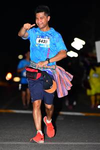 BIB: 6439
                            <button type="button" onclick="openModal(3108203)" class="btn btn-primary btn-sm float-right btn-popup" data-toggle="modal" data-target=".modal-high-quality">
                        <i class="fas fa-shopping-cart"></i> Add to Cart
                    </button>
                                            <button type="button" onclick="isThisMe(3108203, true)" class="btn btn-success btn-sm float-right btn-popup btn-isme hidden" data-toggle="tooltip" data-placement="bottom" title="นี่คือรูปของคุณใช่ไหม คลิกที่นี่เพื่อเอาเข้าอัลบั้ม">
                        <i class="fas fa-plus"></i> Add to album
                    </button>
                    <button type="button" onclick="isThisMe(3108203, false)" class="btn btn-warning btn-sm float-right btn-popup btn-isnotme hidden">
                        <i class="fas fa-ban"></i> Remove from album
                    </button>