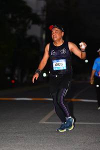 BIB: 6925
                            <button type="button" onclick="openModal(3097522)" class="btn btn-primary btn-sm float-right btn-popup" data-toggle="modal" data-target=".modal-high-quality">
                        <i class="fas fa-shopping-cart"></i> Add to Cart
                    </button>
                                            <button type="button" onclick="isThisMe(3097522, true)" class="btn btn-success btn-sm float-right btn-popup btn-isme hidden" data-toggle="tooltip" data-placement="bottom" title="นี่คือรูปของคุณใช่ไหม คลิกที่นี่เพื่อเอาเข้าอัลบั้ม">
                        <i class="fas fa-plus"></i> Add to album
                    </button>
                    <button type="button" onclick="isThisMe(3097522, false)" class="btn btn-warning btn-sm float-right btn-popup btn-isnotme hidden">
                        <i class="fas fa-ban"></i> Remove from album
                    </button>