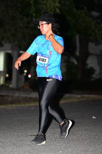 BIB: 6183
                            <button type="button" onclick="openModal(3101562)" class="btn btn-primary btn-sm float-right btn-popup" data-toggle="modal" data-target=".modal-high-quality">
                        <i class="fas fa-shopping-cart"></i> Add to Cart
                    </button>
                                            <button type="button" onclick="isThisMe(3101562, true)" class="btn btn-success btn-sm float-right btn-popup btn-isme hidden" data-toggle="tooltip" data-placement="bottom" title="นี่คือรูปของคุณใช่ไหม คลิกที่นี่เพื่อเอาเข้าอัลบั้ม">
                        <i class="fas fa-plus"></i> Add to album
                    </button>
                    <button type="button" onclick="isThisMe(3101562, false)" class="btn btn-warning btn-sm float-right btn-popup btn-isnotme hidden">
                        <i class="fas fa-ban"></i> Remove from album
                    </button>