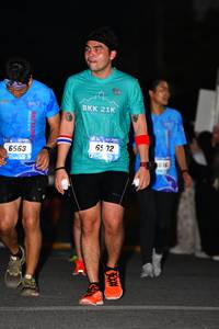 BIB: 6563, 616
                            <button type="button" onclick="openModal(3103292)" class="btn btn-primary btn-sm float-right btn-popup" data-toggle="modal" data-target=".modal-high-quality">
                        <i class="fas fa-shopping-cart"></i> Add to Cart
                    </button>
                                            <button type="button" onclick="isThisMe(3103292, true)" class="btn btn-success btn-sm float-right btn-popup btn-isme hidden" data-toggle="tooltip" data-placement="bottom" title="นี่คือรูปของคุณใช่ไหม คลิกที่นี่เพื่อเอาเข้าอัลบั้ม">
                        <i class="fas fa-plus"></i> Add to album
                    </button>
                    <button type="button" onclick="isThisMe(3103292, false)" class="btn btn-warning btn-sm float-right btn-popup btn-isnotme hidden">
                        <i class="fas fa-ban"></i> Remove from album
                    </button>