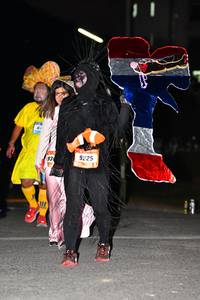 BIB: 9225, 
                            <button type="button" onclick="openModal(3109722)" class="btn btn-primary btn-sm float-right btn-popup" data-toggle="modal" data-target=".modal-high-quality">
                        <i class="fas fa-shopping-cart"></i> Add to Cart
                    </button>
                                            <button type="button" onclick="isThisMe(3109722, true)" class="btn btn-success btn-sm float-right btn-popup btn-isme hidden" data-toggle="tooltip" data-placement="bottom" title="นี่คือรูปของคุณใช่ไหม คลิกที่นี่เพื่อเอาเข้าอัลบั้ม">
                        <i class="fas fa-plus"></i> Add to album
                    </button>
                    <button type="button" onclick="isThisMe(3109722, false)" class="btn btn-warning btn-sm float-right btn-popup btn-isnotme hidden">
                        <i class="fas fa-ban"></i> Remove from album
                    </button>