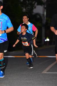 BIB: 3540
                            <button type="button" onclick="openModal(3093832)" class="btn btn-primary btn-sm float-right btn-popup" data-toggle="modal" data-target=".modal-high-quality">
                        <i class="fas fa-shopping-cart"></i> Add to Cart
                    </button>
                                            <button type="button" onclick="isThisMe(3093832, true)" class="btn btn-success btn-sm float-right btn-popup btn-isme hidden" data-toggle="tooltip" data-placement="bottom" title="นี่คือรูปของคุณใช่ไหม คลิกที่นี่เพื่อเอาเข้าอัลบั้ม">
                        <i class="fas fa-plus"></i> Add to album
                    </button>
                    <button type="button" onclick="isThisMe(3093832, false)" class="btn btn-warning btn-sm float-right btn-popup btn-isnotme hidden">
                        <i class="fas fa-ban"></i> Remove from album
                    </button>