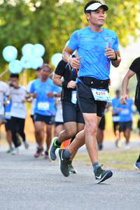 BIB: 6220
                            <button type="button" onclick="openModal(3089707)" class="btn btn-primary btn-sm float-right btn-popup" data-toggle="modal" data-target=".modal-high-quality">
                        <i class="fas fa-shopping-cart"></i> Add to Cart
                    </button>
                                            <button type="button" onclick="isThisMe(3089707, true)" class="btn btn-success btn-sm float-right btn-popup btn-isme hidden" data-toggle="tooltip" data-placement="bottom" title="นี่คือรูปของคุณใช่ไหม คลิกที่นี่เพื่อเอาเข้าอัลบั้ม">
                        <i class="fas fa-plus"></i> Add to album
                    </button>
                    <button type="button" onclick="isThisMe(3089707, false)" class="btn btn-warning btn-sm float-right btn-popup btn-isnotme hidden">
                        <i class="fas fa-ban"></i> Remove from album
                    </button>