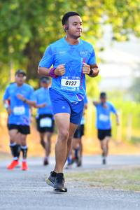 BIB: 6137
                            <button type="button" onclick="openModal(3088905)" class="btn btn-primary btn-sm float-right btn-popup" data-toggle="modal" data-target=".modal-high-quality">
                        <i class="fas fa-shopping-cart"></i> Add to Cart
                    </button>
                                            <button type="button" onclick="isThisMe(3088905, true)" class="btn btn-success btn-sm float-right btn-popup btn-isme hidden" data-toggle="tooltip" data-placement="bottom" title="นี่คือรูปของคุณใช่ไหม คลิกที่นี่เพื่อเอาเข้าอัลบั้ม">
                        <i class="fas fa-plus"></i> Add to album
                    </button>
                    <button type="button" onclick="isThisMe(3088905, false)" class="btn btn-warning btn-sm float-right btn-popup btn-isnotme hidden">
                        <i class="fas fa-ban"></i> Remove from album
                    </button>