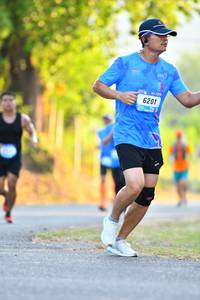 BIB: 6201
                            <button type="button" onclick="openModal(3088538)" class="btn btn-primary btn-sm float-right btn-popup" data-toggle="modal" data-target=".modal-high-quality">
                        <i class="fas fa-shopping-cart"></i> Add to Cart
                    </button>
                                            <button type="button" onclick="isThisMe(3088538, true)" class="btn btn-success btn-sm float-right btn-popup btn-isme hidden" data-toggle="tooltip" data-placement="bottom" title="นี่คือรูปของคุณใช่ไหม คลิกที่นี่เพื่อเอาเข้าอัลบั้ม">
                        <i class="fas fa-plus"></i> Add to album
                    </button>
                    <button type="button" onclick="isThisMe(3088538, false)" class="btn btn-warning btn-sm float-right btn-popup btn-isnotme hidden">
                        <i class="fas fa-ban"></i> Remove from album
                    </button>