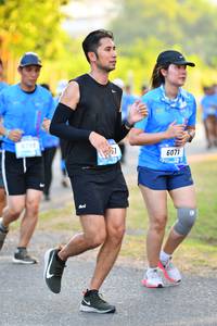 BIB: 6071
                            <button type="button" onclick="openModal(3095988)" class="btn btn-primary btn-sm float-right btn-popup" data-toggle="modal" data-target=".modal-high-quality">
                        <i class="fas fa-shopping-cart"></i> Add to Cart
                    </button>
                                            <button type="button" onclick="isThisMe(3095988, true)" class="btn btn-success btn-sm float-right btn-popup btn-isme hidden" data-toggle="tooltip" data-placement="bottom" title="นี่คือรูปของคุณใช่ไหม คลิกที่นี่เพื่อเอาเข้าอัลบั้ม">
                        <i class="fas fa-plus"></i> Add to album
                    </button>
                    <button type="button" onclick="isThisMe(3095988, false)" class="btn btn-warning btn-sm float-right btn-popup btn-isnotme hidden">
                        <i class="fas fa-ban"></i> Remove from album
                    </button>