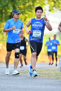 BIB: 6201, 6934
                            <button type="button" onclick="openModal(3088528)" class="btn btn-primary btn-sm float-right btn-popup" data-toggle="modal" data-target=".modal-high-quality">
                        <i class="fas fa-shopping-cart"></i> Add to Cart
                    </button>
                                            <button type="button" onclick="isThisMe(3088528, true)" class="btn btn-success btn-sm float-right btn-popup btn-isme hidden" data-toggle="tooltip" data-placement="bottom" title="นี่คือรูปของคุณใช่ไหม คลิกที่นี่เพื่อเอาเข้าอัลบั้ม">
                        <i class="fas fa-plus"></i> Add to album
                    </button>
                    <button type="button" onclick="isThisMe(3088528, false)" class="btn btn-warning btn-sm float-right btn-popup btn-isnotme hidden">
                        <i class="fas fa-ban"></i> Remove from album
                    </button>