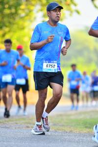 BIB: 6752
                            <button type="button" onclick="openModal(3092081)" class="btn btn-primary btn-sm float-right btn-popup" data-toggle="modal" data-target=".modal-high-quality">
                        <i class="fas fa-shopping-cart"></i> Add to Cart
                    </button>
                                            <button type="button" onclick="isThisMe(3092081, true)" class="btn btn-success btn-sm float-right btn-popup btn-isme hidden" data-toggle="tooltip" data-placement="bottom" title="นี่คือรูปของคุณใช่ไหม คลิกที่นี่เพื่อเอาเข้าอัลบั้ม">
                        <i class="fas fa-plus"></i> Add to album
                    </button>
                    <button type="button" onclick="isThisMe(3092081, false)" class="btn btn-warning btn-sm float-right btn-popup btn-isnotme hidden">
                        <i class="fas fa-ban"></i> Remove from album
                    </button>