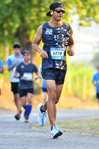 BIB: 6278
                            <button type="button" onclick="openModal(3088924)" class="btn btn-primary btn-sm float-right btn-popup" data-toggle="modal" data-target=".modal-high-quality">
                        <i class="fas fa-shopping-cart"></i> Add to Cart
                    </button>
                                            <button type="button" onclick="isThisMe(3088924, true)" class="btn btn-success btn-sm float-right btn-popup btn-isme hidden" data-toggle="tooltip" data-placement="bottom" title="นี่คือรูปของคุณใช่ไหม คลิกที่นี่เพื่อเอาเข้าอัลบั้ม">
                        <i class="fas fa-plus"></i> Add to album
                    </button>
                    <button type="button" onclick="isThisMe(3088924, false)" class="btn btn-warning btn-sm float-right btn-popup btn-isnotme hidden">
                        <i class="fas fa-ban"></i> Remove from album
                    </button>