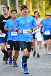 BIB: 652
                            <button type="button" onclick="openModal(3099921)" class="btn btn-primary btn-sm float-right btn-popup" data-toggle="modal" data-target=".modal-high-quality">
                        <i class="fas fa-shopping-cart"></i> Add to Cart
                    </button>
                                            <button type="button" onclick="isThisMe(3099921, true)" class="btn btn-success btn-sm float-right btn-popup btn-isme hidden" data-toggle="tooltip" data-placement="bottom" title="นี่คือรูปของคุณใช่ไหม คลิกที่นี่เพื่อเอาเข้าอัลบั้ม">
                        <i class="fas fa-plus"></i> Add to album
                    </button>
                    <button type="button" onclick="isThisMe(3099921, false)" class="btn btn-warning btn-sm float-right btn-popup btn-isnotme hidden">
                        <i class="fas fa-ban"></i> Remove from album
                    </button>