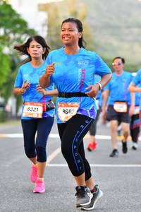 BIB: 8321
                            <button type="button" onclick="openModal(3118833)" class="btn btn-primary btn-sm float-right btn-popup" data-toggle="modal" data-target=".modal-high-quality">
                        <i class="fas fa-shopping-cart"></i> Add to Cart
                    </button>
                                            <button type="button" onclick="isThisMe(3118833, true)" class="btn btn-success btn-sm float-right btn-popup btn-isme hidden" data-toggle="tooltip" data-placement="bottom" title="นี่คือรูปของคุณใช่ไหม คลิกที่นี่เพื่อเอาเข้าอัลบั้ม">
                        <i class="fas fa-plus"></i> Add to album
                    </button>
                    <button type="button" onclick="isThisMe(3118833, false)" class="btn btn-warning btn-sm float-right btn-popup btn-isnotme hidden">
                        <i class="fas fa-ban"></i> Remove from album
                    </button>