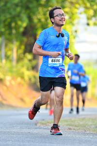 BIB: 9099
                            <button type="button" onclick="openModal(3088732)" class="btn btn-primary btn-sm float-right btn-popup" data-toggle="modal" data-target=".modal-high-quality">
                        <i class="fas fa-shopping-cart"></i> Add to Cart
                    </button>
                                            <button type="button" onclick="isThisMe(3088732, true)" class="btn btn-success btn-sm float-right btn-popup btn-isme hidden" data-toggle="tooltip" data-placement="bottom" title="นี่คือรูปของคุณใช่ไหม คลิกที่นี่เพื่อเอาเข้าอัลบั้ม">
                        <i class="fas fa-plus"></i> Add to album
                    </button>
                    <button type="button" onclick="isThisMe(3088732, false)" class="btn btn-warning btn-sm float-right btn-popup btn-isnotme hidden">
                        <i class="fas fa-ban"></i> Remove from album
                    </button>