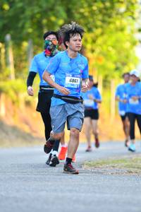 BIB: 6861
                            <button type="button" onclick="openModal(3090807)" class="btn btn-primary btn-sm float-right btn-popup" data-toggle="modal" data-target=".modal-high-quality">
                        <i class="fas fa-shopping-cart"></i> Add to Cart
                    </button>
                                            <button type="button" onclick="isThisMe(3090807, true)" class="btn btn-success btn-sm float-right btn-popup btn-isme hidden" data-toggle="tooltip" data-placement="bottom" title="นี่คือรูปของคุณใช่ไหม คลิกที่นี่เพื่อเอาเข้าอัลบั้ม">
                        <i class="fas fa-plus"></i> Add to album
                    </button>
                    <button type="button" onclick="isThisMe(3090807, false)" class="btn btn-warning btn-sm float-right btn-popup btn-isnotme hidden">
                        <i class="fas fa-ban"></i> Remove from album
                    </button>