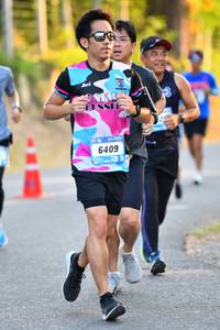 BIB: 6409
                            <button type="button" onclick="openModal(3093636)" class="btn btn-primary btn-sm float-right btn-popup" data-toggle="modal" data-target=".modal-high-quality">
                        <i class="fas fa-shopping-cart"></i> Add to Cart
                    </button>
                                            <button type="button" onclick="isThisMe(3093636, true)" class="btn btn-success btn-sm float-right btn-popup btn-isme hidden" data-toggle="tooltip" data-placement="bottom" title="นี่คือรูปของคุณใช่ไหม คลิกที่นี่เพื่อเอาเข้าอัลบั้ม">
                        <i class="fas fa-plus"></i> Add to album
                    </button>
                    <button type="button" onclick="isThisMe(3093636, false)" class="btn btn-warning btn-sm float-right btn-popup btn-isnotme hidden">
                        <i class="fas fa-ban"></i> Remove from album
                    </button>