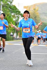 BIB: 8018
                            <button type="button" onclick="openModal(3102732)" class="btn btn-primary btn-sm float-right btn-popup" data-toggle="modal" data-target=".modal-high-quality">
                        <i class="fas fa-shopping-cart"></i> Add to Cart
                    </button>
                                            <button type="button" onclick="isThisMe(3102732, true)" class="btn btn-success btn-sm float-right btn-popup btn-isme hidden" data-toggle="tooltip" data-placement="bottom" title="นี่คือรูปของคุณใช่ไหม คลิกที่นี่เพื่อเอาเข้าอัลบั้ม">
                        <i class="fas fa-plus"></i> Add to album
                    </button>
                    <button type="button" onclick="isThisMe(3102732, false)" class="btn btn-warning btn-sm float-right btn-popup btn-isnotme hidden">
                        <i class="fas fa-ban"></i> Remove from album
                    </button>