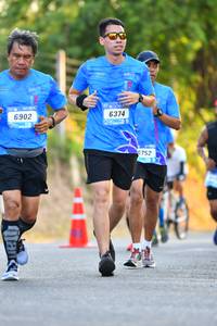 BIB: 6902, 6374, 752
                            <button type="button" onclick="openModal(3091921)" class="btn btn-primary btn-sm float-right btn-popup" data-toggle="modal" data-target=".modal-high-quality">
                        <i class="fas fa-shopping-cart"></i> Add to Cart
                    </button>
                                            <button type="button" onclick="isThisMe(3091921, true)" class="btn btn-success btn-sm float-right btn-popup btn-isme hidden" data-toggle="tooltip" data-placement="bottom" title="นี่คือรูปของคุณใช่ไหม คลิกที่นี่เพื่อเอาเข้าอัลบั้ม">
                        <i class="fas fa-plus"></i> Add to album
                    </button>
                    <button type="button" onclick="isThisMe(3091921, false)" class="btn btn-warning btn-sm float-right btn-popup btn-isnotme hidden">
                        <i class="fas fa-ban"></i> Remove from album
                    </button>