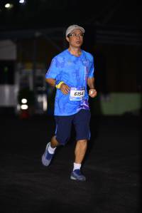 BIB: 6154
                            <button type="button" onclick="openModal(3252977)" class="btn btn-primary btn-sm float-right btn-popup" data-toggle="modal" data-target=".modal-high-quality">
                        <i class="fas fa-shopping-cart"></i> Add to Cart
                    </button>
                                            <button type="button" onclick="isThisMe(3252977, true)" class="btn btn-success btn-sm float-right btn-popup btn-isme hidden" data-toggle="tooltip" data-placement="bottom" title="นี่คือรูปของคุณใช่ไหม คลิกที่นี่เพื่อเอาเข้าอัลบั้ม">
                        <i class="fas fa-plus"></i> Add to album
                    </button>
                    <button type="button" onclick="isThisMe(3252977, false)" class="btn btn-warning btn-sm float-right btn-popup btn-isnotme hidden">
                        <i class="fas fa-ban"></i> Remove from album
                    </button>