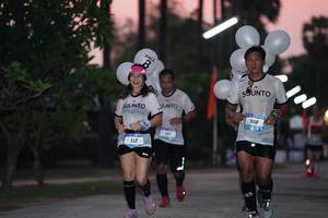 BIB: 108, 101, 112
                            <button type="button" onclick="openModal(3311704)" class="btn btn-primary btn-sm float-right btn-popup" data-toggle="modal" data-target=".modal-high-quality">
                        <i class="fas fa-shopping-cart"></i> Add to Cart
                    </button>
                                            <button type="button" onclick="isThisMe(3311704, true)" class="btn btn-success btn-sm float-right btn-popup btn-isme hidden" data-toggle="tooltip" data-placement="bottom" title="นี่คือรูปของคุณใช่ไหม คลิกที่นี่เพื่อเอาเข้าอัลบั้ม">
                        <i class="fas fa-plus"></i> Add to album
                    </button>
                    <button type="button" onclick="isThisMe(3311704, false)" class="btn btn-warning btn-sm float-right btn-popup btn-isnotme hidden">
                        <i class="fas fa-ban"></i> Remove from album
                    </button>