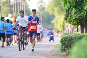 BIB: 8249
                            <button type="button" onclick="openModal(3148300)" class="btn btn-primary btn-sm float-right btn-popup" data-toggle="modal" data-target=".modal-high-quality">
                        <i class="fas fa-shopping-cart"></i> Add to Cart
                    </button>
                                            <button type="button" onclick="isThisMe(3148300, true)" class="btn btn-success btn-sm float-right btn-popup btn-isme hidden" data-toggle="tooltip" data-placement="bottom" title="นี่คือรูปของคุณใช่ไหม คลิกที่นี่เพื่อเอาเข้าอัลบั้ม">
                        <i class="fas fa-plus"></i> Add to album
                    </button>
                    <button type="button" onclick="isThisMe(3148300, false)" class="btn btn-warning btn-sm float-right btn-popup btn-isnotme hidden">
                        <i class="fas fa-ban"></i> Remove from album
                    </button>