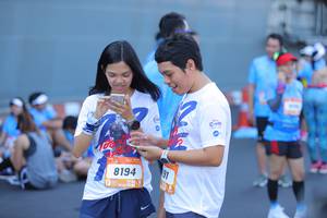 BIB: 8194
                            <button type="button" onclick="openModal(3128562)" class="btn btn-primary btn-sm float-right btn-popup" data-toggle="modal" data-target=".modal-high-quality">
                        <i class="fas fa-shopping-cart"></i> Add to Cart
                    </button>
                                            <button type="button" onclick="isThisMe(3128562, true)" class="btn btn-success btn-sm float-right btn-popup btn-isme hidden" data-toggle="tooltip" data-placement="bottom" title="นี่คือรูปของคุณใช่ไหม คลิกที่นี่เพื่อเอาเข้าอัลบั้ม">
                        <i class="fas fa-plus"></i> Add to album
                    </button>
                    <button type="button" onclick="isThisMe(3128562, false)" class="btn btn-warning btn-sm float-right btn-popup btn-isnotme hidden">
                        <i class="fas fa-ban"></i> Remove from album
                    </button>