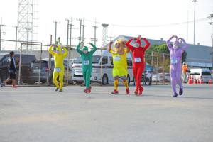 BIB: 6807
                            <button type="button" onclick="openModal(3139917)" class="btn btn-primary btn-sm float-right btn-popup" data-toggle="modal" data-target=".modal-high-quality">
                        <i class="fas fa-shopping-cart"></i> Add to Cart
                    </button>
                                            <button type="button" onclick="isThisMe(3139917, true)" class="btn btn-success btn-sm float-right btn-popup btn-isme hidden" data-toggle="tooltip" data-placement="bottom" title="นี่คือรูปของคุณใช่ไหม คลิกที่นี่เพื่อเอาเข้าอัลบั้ม">
                        <i class="fas fa-plus"></i> Add to album
                    </button>
                    <button type="button" onclick="isThisMe(3139917, false)" class="btn btn-warning btn-sm float-right btn-popup btn-isnotme hidden">
                        <i class="fas fa-ban"></i> Remove from album
                    </button>