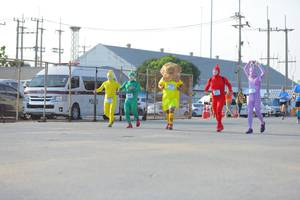 BIB: 6807
                            <button type="button" onclick="openModal(3139833)" class="btn btn-primary btn-sm float-right btn-popup" data-toggle="modal" data-target=".modal-high-quality">
                        <i class="fas fa-shopping-cart"></i> Add to Cart
                    </button>
                                            <button type="button" onclick="isThisMe(3139833, true)" class="btn btn-success btn-sm float-right btn-popup btn-isme hidden" data-toggle="tooltip" data-placement="bottom" title="นี่คือรูปของคุณใช่ไหม คลิกที่นี่เพื่อเอาเข้าอัลบั้ม">
                        <i class="fas fa-plus"></i> Add to album
                    </button>
                    <button type="button" onclick="isThisMe(3139833, false)" class="btn btn-warning btn-sm float-right btn-popup btn-isnotme hidden">
                        <i class="fas fa-ban"></i> Remove from album
                    </button>