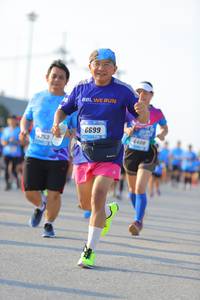 BIB: 6699, 253
                            <button type="button" onclick="openModal(3133618)" class="btn btn-primary btn-sm float-right btn-popup" data-toggle="modal" data-target=".modal-high-quality">
                        <i class="fas fa-shopping-cart"></i> Add to Cart
                    </button>
                                            <button type="button" onclick="isThisMe(3133618, true)" class="btn btn-success btn-sm float-right btn-popup btn-isme hidden" data-toggle="tooltip" data-placement="bottom" title="นี่คือรูปของคุณใช่ไหม คลิกที่นี่เพื่อเอาเข้าอัลบั้ม">
                        <i class="fas fa-plus"></i> Add to album
                    </button>
                    <button type="button" onclick="isThisMe(3133618, false)" class="btn btn-warning btn-sm float-right btn-popup btn-isnotme hidden">
                        <i class="fas fa-ban"></i> Remove from album
                    </button>