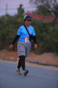 BIB: 909
                            <button type="button" onclick="openModal(3321055)" class="btn btn-primary btn-sm float-right btn-popup" data-toggle="modal" data-target=".modal-high-quality">
                        <i class="fas fa-shopping-cart"></i> Add to Cart
                    </button>
                                            <button type="button" onclick="isThisMe(3321055, true)" class="btn btn-success btn-sm float-right btn-popup btn-isme hidden" data-toggle="tooltip" data-placement="bottom" title="นี่คือรูปของคุณใช่ไหม คลิกที่นี่เพื่อเอาเข้าอัลบั้ม">
                        <i class="fas fa-plus"></i> Add to album
                    </button>
                    <button type="button" onclick="isThisMe(3321055, false)" class="btn btn-warning btn-sm float-right btn-popup btn-isnotme hidden">
                        <i class="fas fa-ban"></i> Remove from album
                    </button>