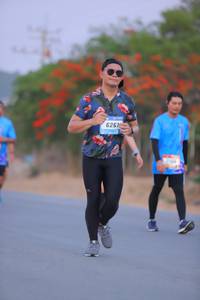 BIB: 626
                            <button type="button" onclick="openModal(3321282)" class="btn btn-primary btn-sm float-right btn-popup" data-toggle="modal" data-target=".modal-high-quality">
                        <i class="fas fa-shopping-cart"></i> Add to Cart
                    </button>
                                            <button type="button" onclick="isThisMe(3321282, true)" class="btn btn-success btn-sm float-right btn-popup btn-isme hidden" data-toggle="tooltip" data-placement="bottom" title="นี่คือรูปของคุณใช่ไหม คลิกที่นี่เพื่อเอาเข้าอัลบั้ม">
                        <i class="fas fa-plus"></i> Add to album
                    </button>
                    <button type="button" onclick="isThisMe(3321282, false)" class="btn btn-warning btn-sm float-right btn-popup btn-isnotme hidden">
                        <i class="fas fa-ban"></i> Remove from album
                    </button>