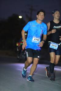 BIB: 6742, 6928
                            <button type="button" onclick="openModal(3322882)" class="btn btn-primary btn-sm float-right btn-popup" data-toggle="modal" data-target=".modal-high-quality">
                        <i class="fas fa-shopping-cart"></i> Add to Cart
                    </button>
                                            <button type="button" onclick="isThisMe(3322882, true)" class="btn btn-success btn-sm float-right btn-popup btn-isme hidden" data-toggle="tooltip" data-placement="bottom" title="นี่คือรูปของคุณใช่ไหม คลิกที่นี่เพื่อเอาเข้าอัลบั้ม">
                        <i class="fas fa-plus"></i> Add to album
                    </button>
                    <button type="button" onclick="isThisMe(3322882, false)" class="btn btn-warning btn-sm float-right btn-popup btn-isnotme hidden">
                        <i class="fas fa-ban"></i> Remove from album
                    </button>