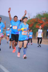 BIB: 9463, 8084
                            <button type="button" onclick="openModal(3321418)" class="btn btn-primary btn-sm float-right btn-popup" data-toggle="modal" data-target=".modal-high-quality">
                        <i class="fas fa-shopping-cart"></i> Add to Cart
                    </button>
                                            <button type="button" onclick="isThisMe(3321418, true)" class="btn btn-success btn-sm float-right btn-popup btn-isme hidden" data-toggle="tooltip" data-placement="bottom" title="นี่คือรูปของคุณใช่ไหม คลิกที่นี่เพื่อเอาเข้าอัลบั้ม">
                        <i class="fas fa-plus"></i> Add to album
                    </button>
                    <button type="button" onclick="isThisMe(3321418, false)" class="btn btn-warning btn-sm float-right btn-popup btn-isnotme hidden">
                        <i class="fas fa-ban"></i> Remove from album
                    </button>