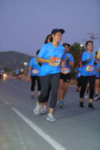 BIB: 924, 8047
                            <button type="button" onclick="openModal(3322287)" class="btn btn-primary btn-sm float-right btn-popup" data-toggle="modal" data-target=".modal-high-quality">
                        <i class="fas fa-shopping-cart"></i> Add to Cart
                    </button>
                                            <button type="button" onclick="isThisMe(3322287, true)" class="btn btn-success btn-sm float-right btn-popup btn-isme hidden" data-toggle="tooltip" data-placement="bottom" title="นี่คือรูปของคุณใช่ไหม คลิกที่นี่เพื่อเอาเข้าอัลบั้ม">
                        <i class="fas fa-plus"></i> Add to album
                    </button>
                    <button type="button" onclick="isThisMe(3322287, false)" class="btn btn-warning btn-sm float-right btn-popup btn-isnotme hidden">
                        <i class="fas fa-ban"></i> Remove from album
                    </button>