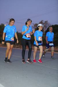 BIB: 835
                            <button type="button" onclick="openModal(3322357)" class="btn btn-primary btn-sm float-right btn-popup" data-toggle="modal" data-target=".modal-high-quality">
                        <i class="fas fa-shopping-cart"></i> Add to Cart
                    </button>
                                            <button type="button" onclick="isThisMe(3322357, true)" class="btn btn-success btn-sm float-right btn-popup btn-isme hidden" data-toggle="tooltip" data-placement="bottom" title="นี่คือรูปของคุณใช่ไหม คลิกที่นี่เพื่อเอาเข้าอัลบั้ม">
                        <i class="fas fa-plus"></i> Add to album
                    </button>
                    <button type="button" onclick="isThisMe(3322357, false)" class="btn btn-warning btn-sm float-right btn-popup btn-isnotme hidden">
                        <i class="fas fa-ban"></i> Remove from album
                    </button>