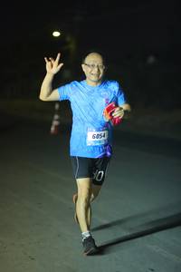 BIB: 6054
                            <button type="button" onclick="openModal(3323638)" class="btn btn-primary btn-sm float-right btn-popup" data-toggle="modal" data-target=".modal-high-quality">
                        <i class="fas fa-shopping-cart"></i> Add to Cart
                    </button>
                                            <button type="button" onclick="isThisMe(3323638, true)" class="btn btn-success btn-sm float-right btn-popup btn-isme hidden" data-toggle="tooltip" data-placement="bottom" title="นี่คือรูปของคุณใช่ไหม คลิกที่นี่เพื่อเอาเข้าอัลบั้ม">
                        <i class="fas fa-plus"></i> Add to album
                    </button>
                    <button type="button" onclick="isThisMe(3323638, false)" class="btn btn-warning btn-sm float-right btn-popup btn-isnotme hidden">
                        <i class="fas fa-ban"></i> Remove from album
                    </button>