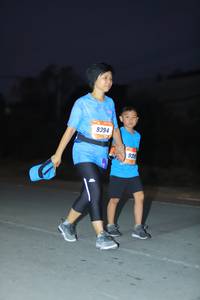 BIB: 9394
                            <button type="button" onclick="openModal(3322987)" class="btn btn-primary btn-sm float-right btn-popup" data-toggle="modal" data-target=".modal-high-quality">
                        <i class="fas fa-shopping-cart"></i> Add to Cart
                    </button>
                                            <button type="button" onclick="isThisMe(3322987, true)" class="btn btn-success btn-sm float-right btn-popup btn-isme hidden" data-toggle="tooltip" data-placement="bottom" title="นี่คือรูปของคุณใช่ไหม คลิกที่นี่เพื่อเอาเข้าอัลบั้ม">
                        <i class="fas fa-plus"></i> Add to album
                    </button>
                    <button type="button" onclick="isThisMe(3322987, false)" class="btn btn-warning btn-sm float-right btn-popup btn-isnotme hidden">
                        <i class="fas fa-ban"></i> Remove from album
                    </button>