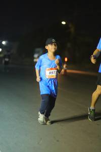 BIB: 897
                            <button type="button" onclick="openModal(3323700)" class="btn btn-primary btn-sm float-right btn-popup" data-toggle="modal" data-target=".modal-high-quality">
                        <i class="fas fa-shopping-cart"></i> Add to Cart
                    </button>
                                            <button type="button" onclick="isThisMe(3323700, true)" class="btn btn-success btn-sm float-right btn-popup btn-isme hidden" data-toggle="tooltip" data-placement="bottom" title="นี่คือรูปของคุณใช่ไหม คลิกที่นี่เพื่อเอาเข้าอัลบั้ม">
                        <i class="fas fa-plus"></i> Add to album
                    </button>
                    <button type="button" onclick="isThisMe(3323700, false)" class="btn btn-warning btn-sm float-right btn-popup btn-isnotme hidden">
                        <i class="fas fa-ban"></i> Remove from album
                    </button>