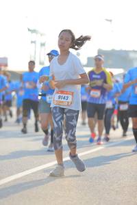 BIB: 9143
                            <button type="button" onclick="openModal(3153677)" class="btn btn-primary btn-sm float-right btn-popup" data-toggle="modal" data-target=".modal-high-quality">
                        <i class="fas fa-shopping-cart"></i> Add to Cart
                    </button>
                                            <button type="button" onclick="isThisMe(3153677, true)" class="btn btn-success btn-sm float-right btn-popup btn-isme hidden" data-toggle="tooltip" data-placement="bottom" title="นี่คือรูปของคุณใช่ไหม คลิกที่นี่เพื่อเอาเข้าอัลบั้ม">
                        <i class="fas fa-plus"></i> Add to album
                    </button>
                    <button type="button" onclick="isThisMe(3153677, false)" class="btn btn-warning btn-sm float-right btn-popup btn-isnotme hidden">
                        <i class="fas fa-ban"></i> Remove from album
                    </button>